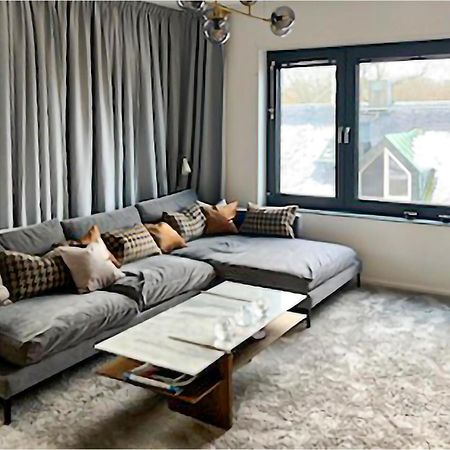2 Bedroom Gorgeous Apartment In Ville de Stockholm Extérieur photo